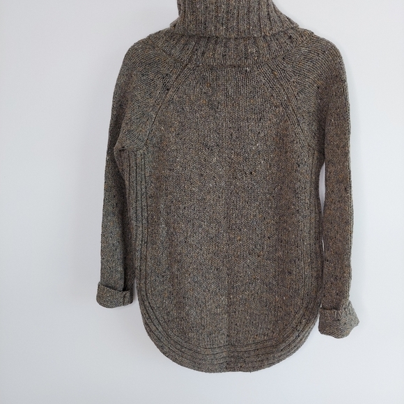 Cynthia Rowley Wool Blend Cowl-Neck Sweater Kangaroo Pockets Rounded Hem Tunic M - Picture 4 of 14